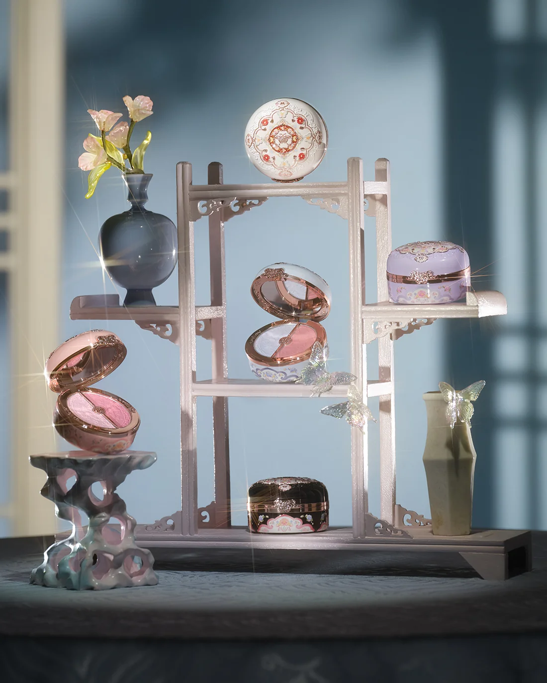 Butterfly Cloud Collar Rouge Box Highlighting & Blush Duo Powder - Image 30